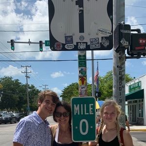 Meet your Posher, Christine